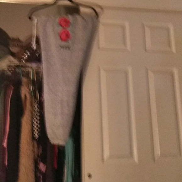 Sweats - Picture 1 of 2